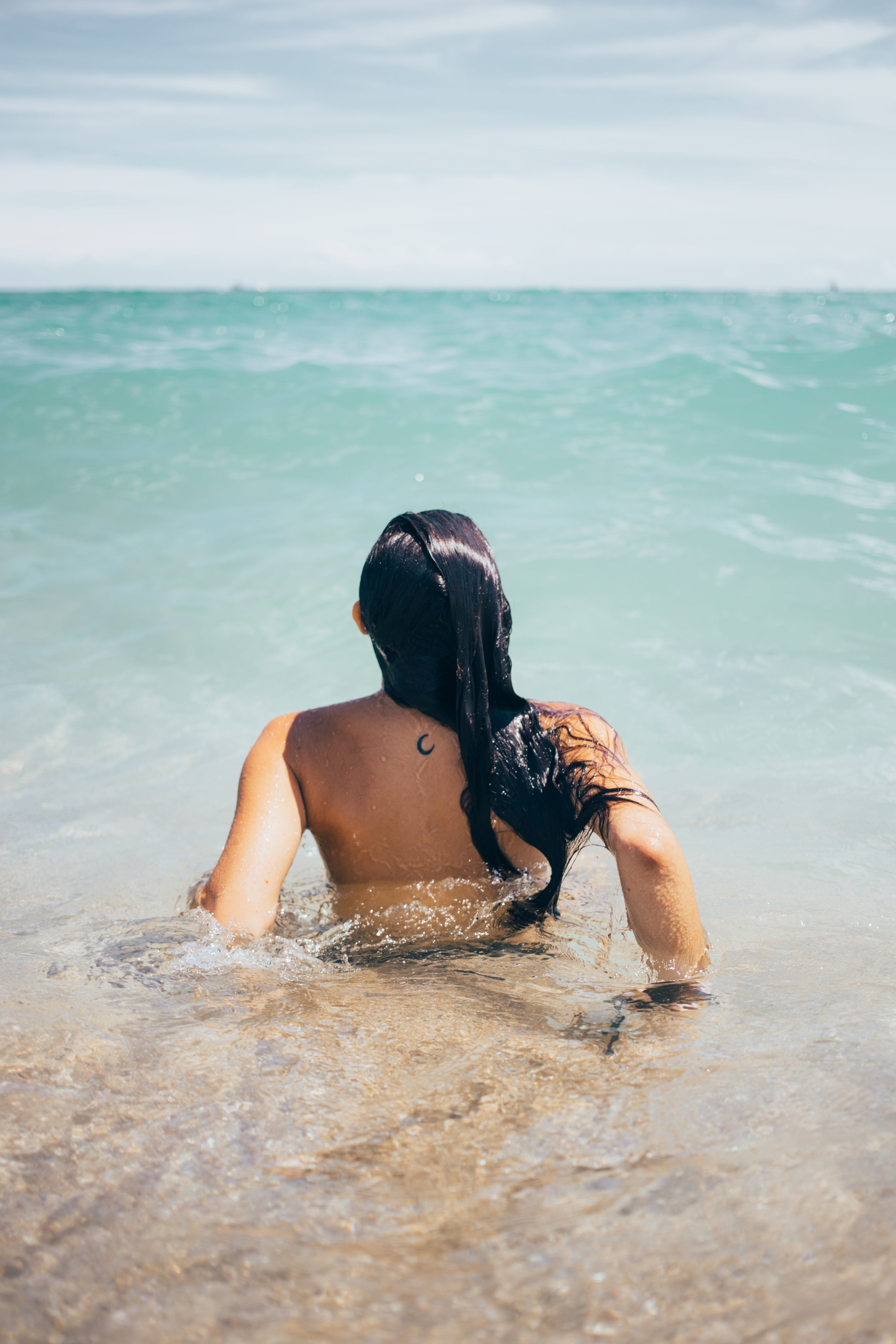files/woman-swims-in-ocean.jpg